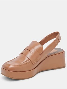 dolce vita Nada Brown Patent NWOT , sz : 6.5